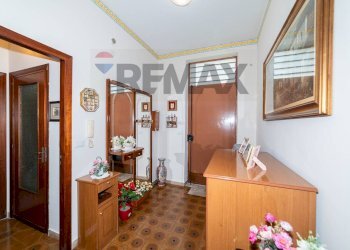 Hall / corridoio - Appartamento Via Consalazione
 
90, Aci Catena - foto 13