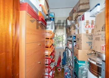 Dispensa di stoccaggio - Appartamento Via Consalazione
 
90, Aci Catena - foto 15