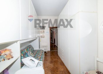 Camera / camera da letto - Appartamento Via Consalazione
 
90, Aci Catena - foto 24