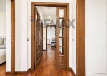 Hall / corridoio - Apartment Via Alcide De Gasperi
 
177, Catania - photo 8