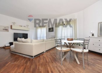 Sala da pranzo - Apartment Via Alcide De Gasperi
 
177, Catania - photo 31