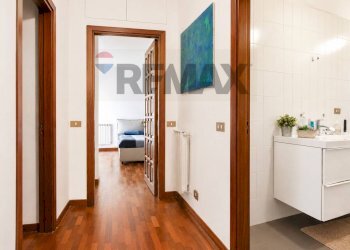 Hall / corridoio - Apartment Via Alcide De Gasperi
 
177, Catania - photo 46