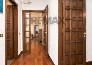 Hall / corridoio - Apartment Via Alcide De Gasperi
 
177, Catania - photo 50