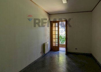 Stanza vuota - Casa indipendente Via Terremorte
 
6, Piedimonte Etneo - foto 4