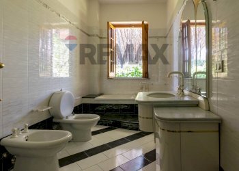 Bagno - Casa indipendente Via Terremorte
 
6, Piedimonte Etneo - foto 9