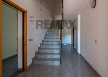 Scale - Casa indipendente Via Terremorte
 
6, Piedimonte Etneo - foto 15
