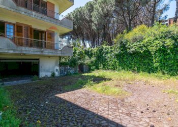 Giardino - Casa indipendente Via Terremorte
 
6, Piedimonte Etneo - foto 51