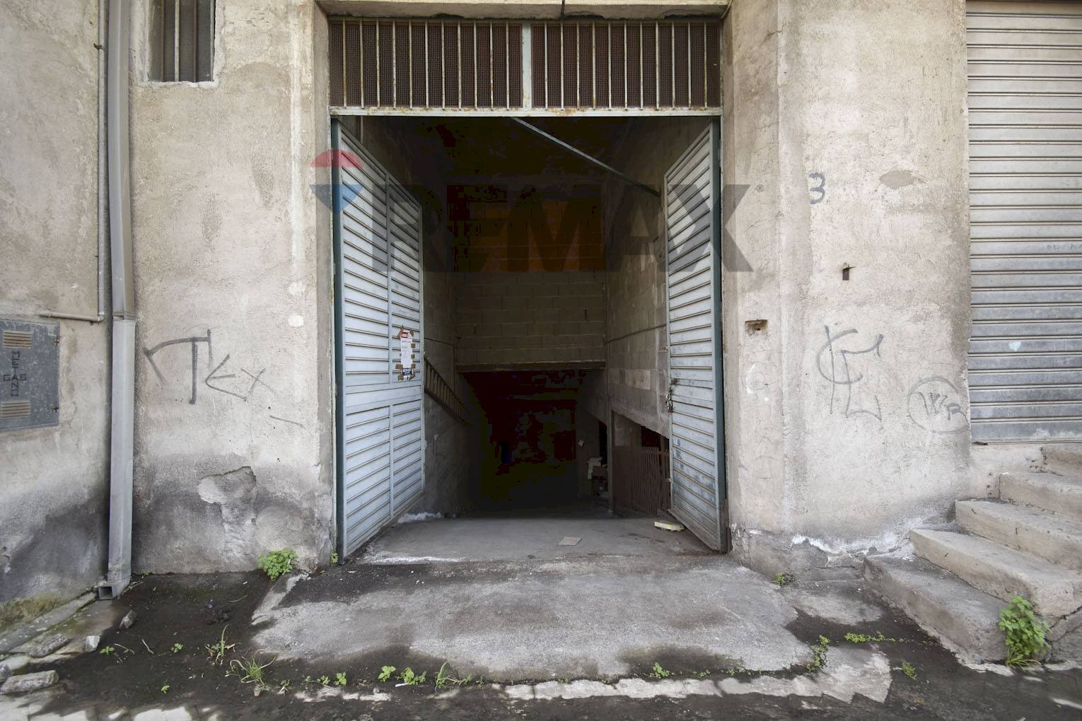 Edificio all\'aperto - Box Via Giuseppe Arimondi
 
3, Riposto - photo 1