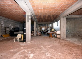 Parcheggio - Box Via Giuseppe Arimondi
 
3, Riposto - photo 15