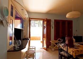 Sala da pranzo - Apartment CONTRADA SILLEMI
 
4, Letojanni - photo 8