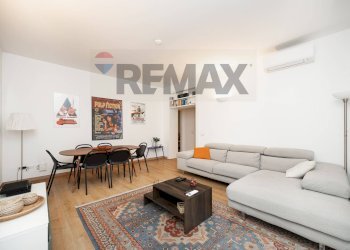 Sala da pranzo - Three-room apartment CORSO SEMPIONE
 
81, Milano - photo 1