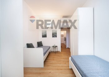 Camera / camera da letto - Three-room apartment CORSO SEMPIONE
 
81, Milano - photo 23