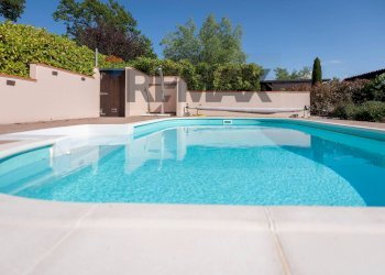 Piscina - Villa Fraz. Costa
 
125, Arcevia - foto 12