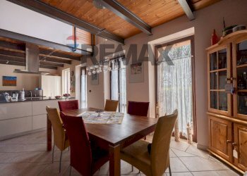 Sala da pranzo - Villa Fraz. Costa
 
125, Arcevia - foto 31