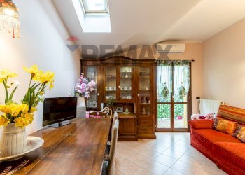 Sala da pranzo - Bilocale via riva
 
17, Missaglia - foto 3