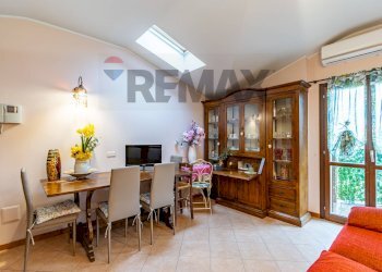 Sala da pranzo - Bilocale via riva
 
17, Missaglia - foto 4