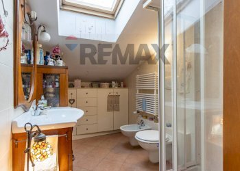 Bagno - Bilocale via riva
 
17, Missaglia - foto 18