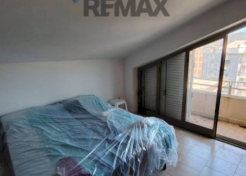 Camera / camera da letto - Trilocale VIA GARIBALDI
 
224, Calatabiano - foto 39