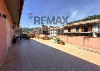 Terrazza - Four-room apartment VIA ENRICO BERLINGUER
 
5, Gaggi - photo 5
