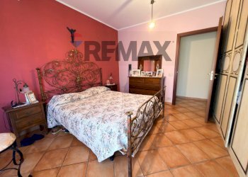Camera / camera da letto - Four-room apartment VIA ENRICO BERLINGUER
 
5, Gaggi - photo 14