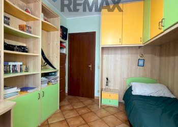 Camera / camera da letto - Four-room apartment VIA ENRICO BERLINGUER
 
5, Gaggi - photo 19