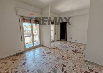 Stanza vuota - Trilocale Viale Marco Polo
 
2, Catania - foto 9