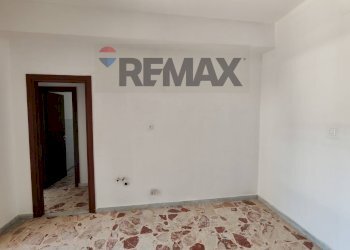 Stanza vuota - Trilocale Viale Marco Polo
 
2, Catania - foto 10
