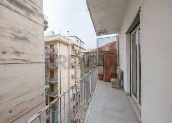 Balcone - Appartamento Via GabrieleD'annunzio
 
172, Catania - foto 29