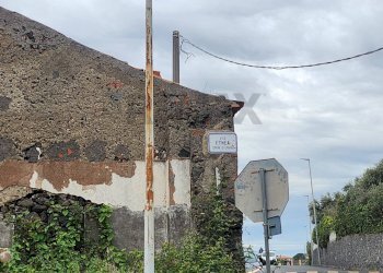 Edificio all\'aperto - Building land Via Etnea
 
1, Gravina di Catania - photo 7