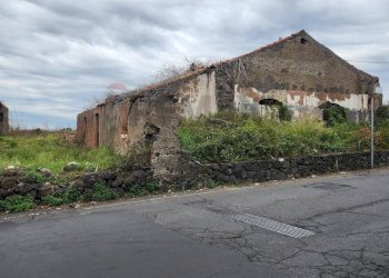 Vista delle montagne - Building land Via Etnea
 
1, Gravina di Catania - photo 12