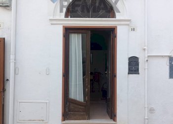 Edificio all\'aperto - Bilocale Via Gentile
10, Monte Sant'Angelo - foto 1