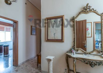 Hall / corridoio - Casa indipendente Via Principe Amedeo di Savoia
 
27, Pachino - foto 5