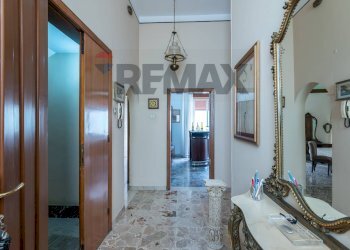 Hall / corridoio - Casa indipendente Via Principe Amedeo di Savoia
 
27, Pachino - foto 6