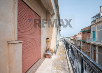 Balcone - Casa indipendente Via Principe Amedeo di Savoia
 
27, Pachino - foto 17