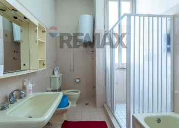 Bagno - Casa indipendente Via Principe Amedeo di Savoia
 
27, Pachino - foto 23