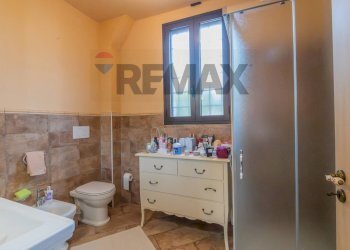 Bagno - Villa Viale America
 
4, Avola - photo 19