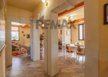 Hall / corridoio - Villa Viale America
 
4, Avola - photo 21