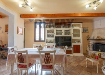 Sala da pranzo - Villa Viale America
 
4, Avola - photo 27
