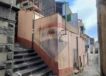 Edificio all\'aperto - Independent house via Niccolò Macchiavelli
 
34, Buccheri - photo 38