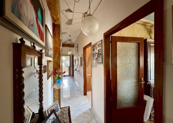 Hall / corridoio - Appartamento Via Michele Bonanno
 
49, Siracusa - foto 7