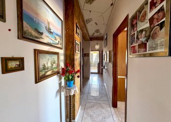 Hall / corridoio - Appartamento Via Michele Bonanno
 
49, Siracusa - foto 8