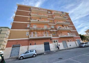 Edificio all\'aperto - Appartamento Via Michele Bonanno
 
49, Siracusa - foto 30