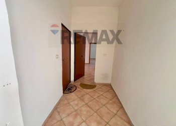 Hall / corridoio - Bilocale Via Napoli
 
77, Vairano Patenora - foto 8