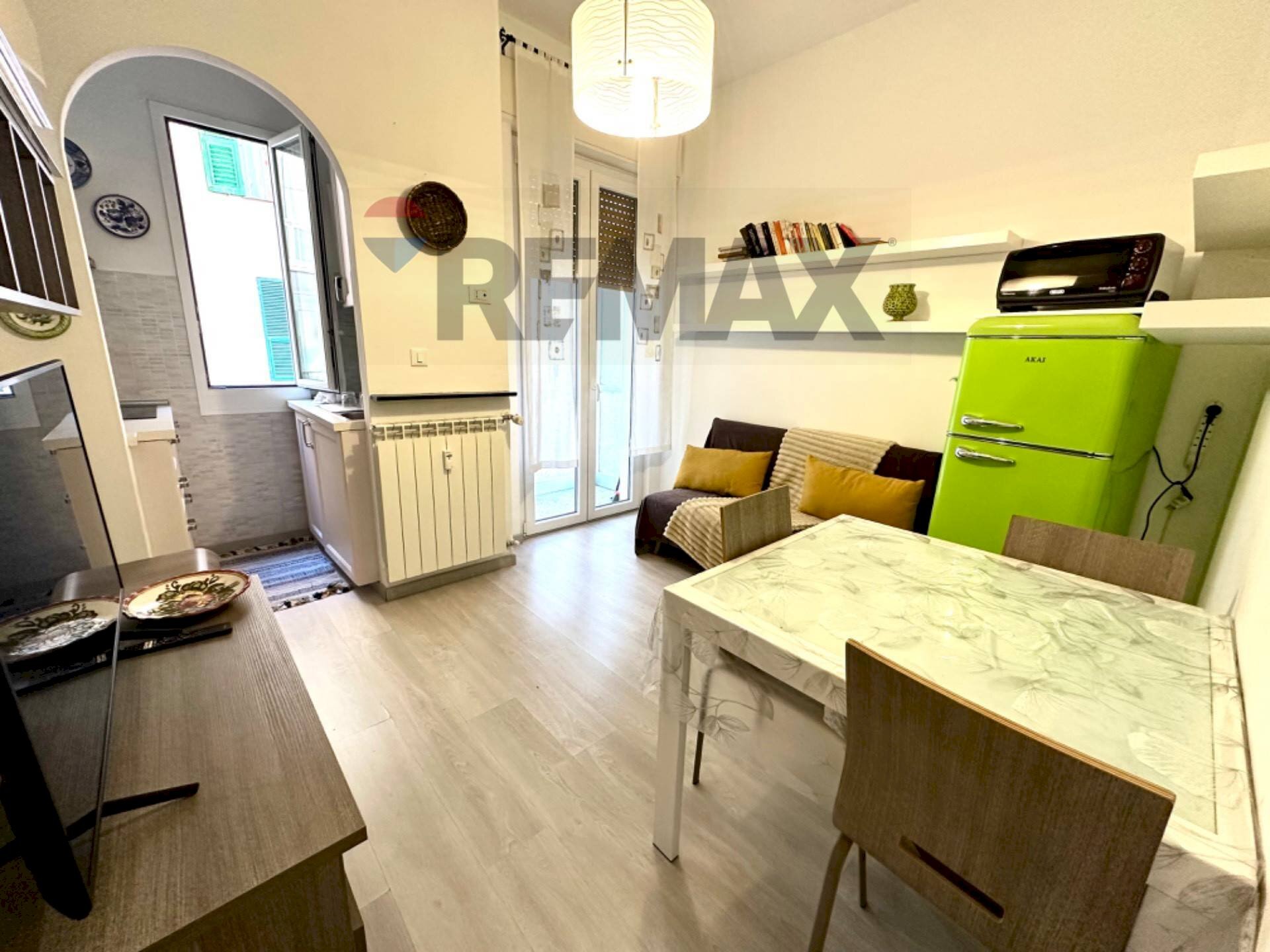 Sala da pranzo - Two-room apartment Via Maria Solari
 
5, Savona - photo 1