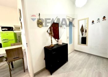 Hall / corridoio - Two-room apartment Via Maria Solari
 
5, Savona - photo 12