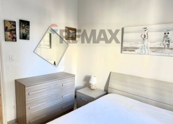 Camera / camera da letto - Two-room apartment Via Maria Solari
 
5, Savona - photo 17
