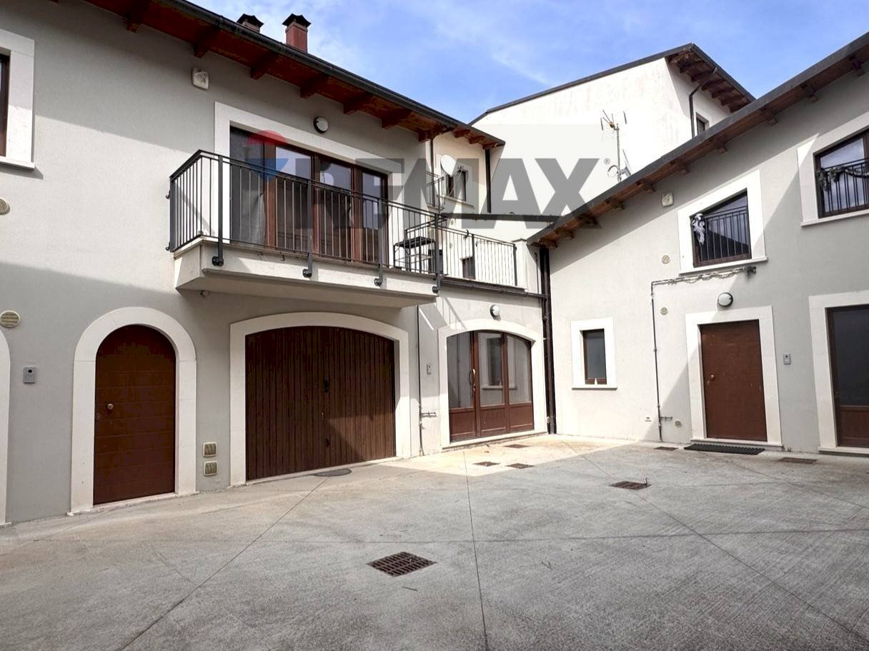 Casa all\'aperto - Semi-detached house via Alfieri, L'Aquila - photo 2