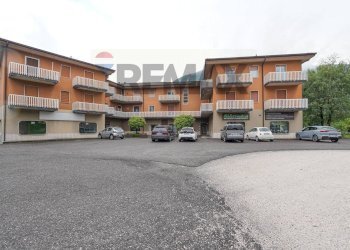 Edificio all\'aperto - Commercial Premises Casazza - photo 12
