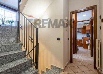 Scale - Villa a Schiera via san biagio
 
11, Casatenovo - foto 3