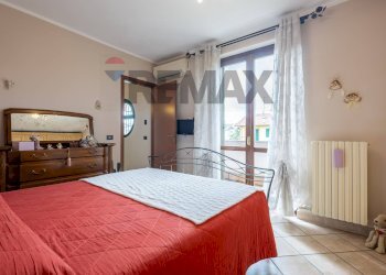 Camera / camera da letto - Villa a Schiera via san biagio
 
11, Casatenovo - foto 8